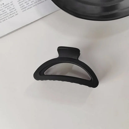 🖤 Noir Éclat – The Beauty in Black